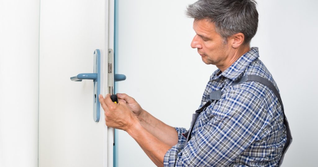How to spot an uncertified locksmith and protect yourself